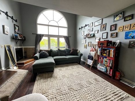 Building Photo - 2731 Smith Springs Rd