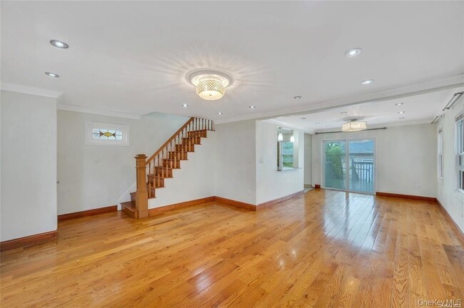 Building Photo - 109-21 215th St