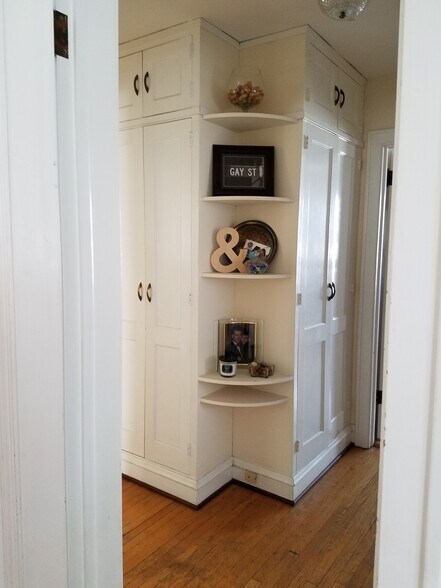 Hall - 320 Home Ave