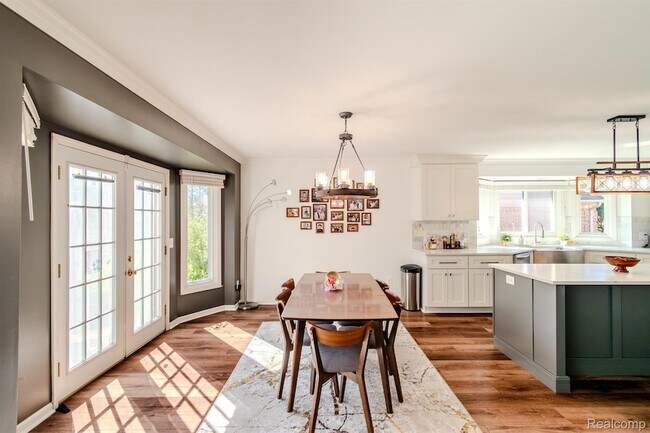 Building Photo - 56194 Birkdale Dr