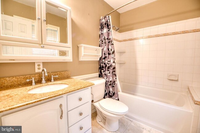 Building Photo - 800 Baltimore Annapolis Blvd