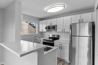 Building Photo - Ridgegate