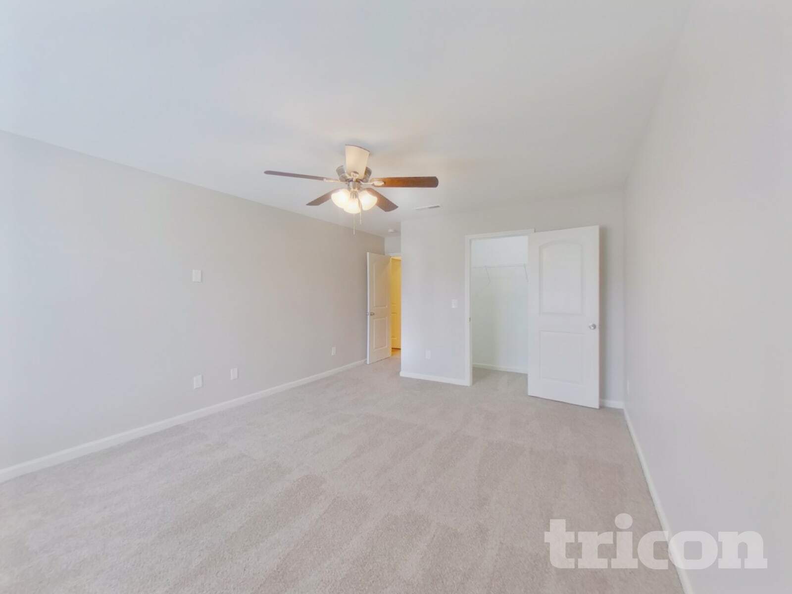 Building Photo - 149 Hidden Lakes Rd