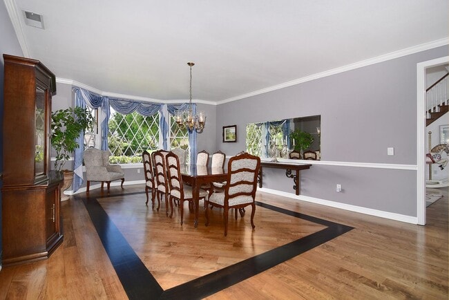 Building Photo - 29360 Castlehill Dr