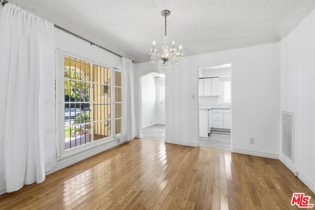 Building Photo - 1141 S Shenandoah St