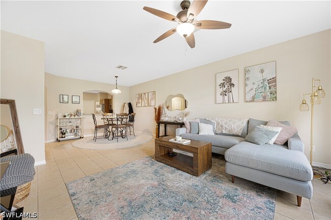 Building Photo - 3223 Antica St