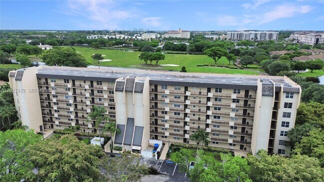 Building Photo - 3300 W Rolling Hills Cir