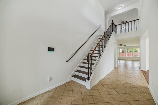 Building Photo - 26402 Larkspur Ridge Dr