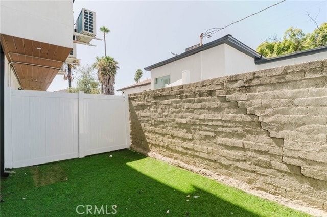 Building Photo - 5654 Cartwright Ave