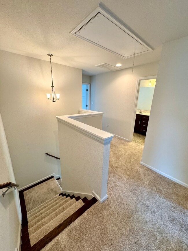 Building Photo - Spacious Suffolk Home in Desirable Bennett...