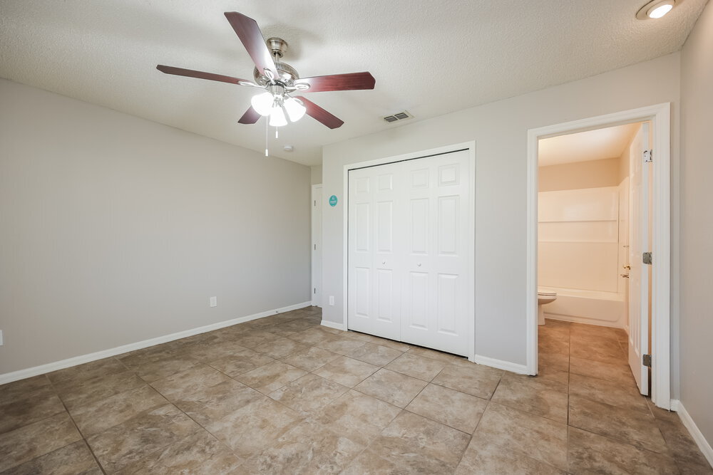 Building Photo - 8476 Coral Dr