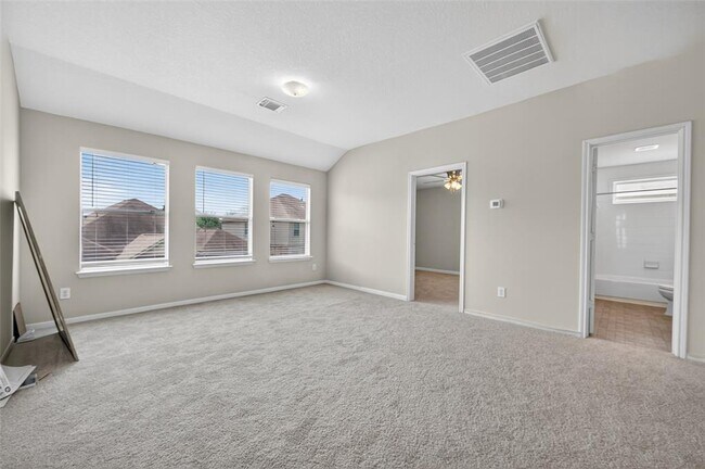 Building Photo - 15411 Redbud Dale Ct