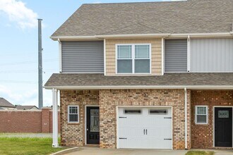 Building Photo - 338 Fallow Cir