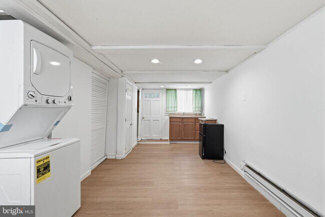 Building Photo - 4802 Alcott St