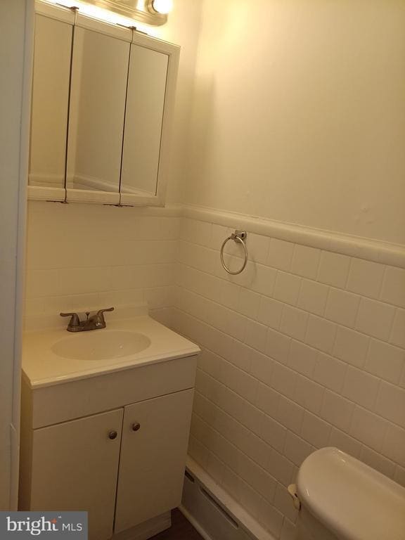 Building Photo - 2424 S Orkney St