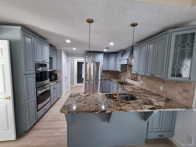 Building Photo - 810 Carter Rd