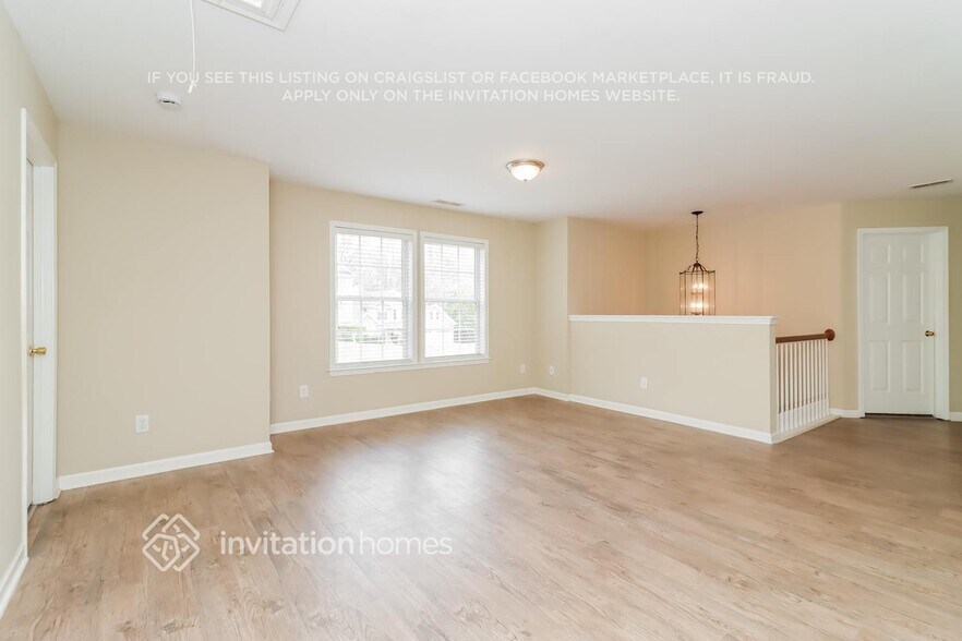 Building Photo - 4390 Split Creek Dr