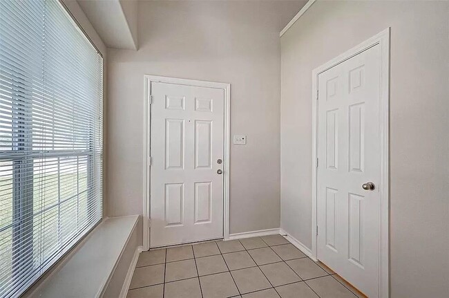 Building Photo - 25218 Boulder Bend Ln
