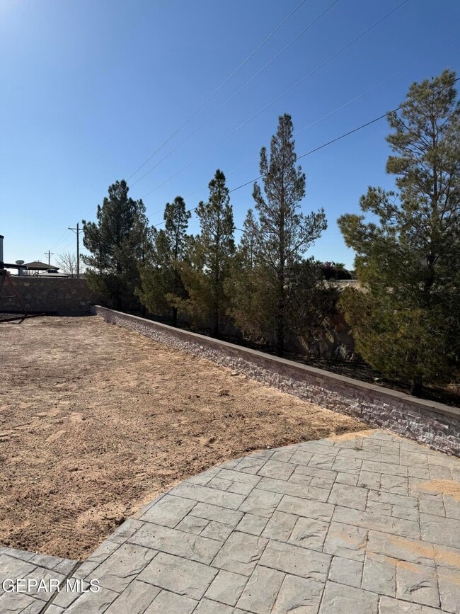 Building Photo - 3045 Woodhead