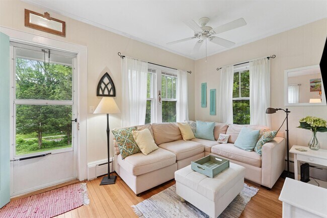 Building Photo - 21 Summit Blvd