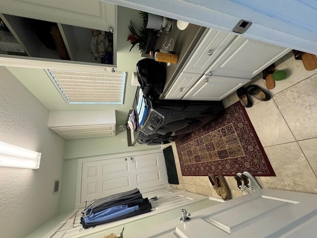 Building Photo - 8306 Quito Pl