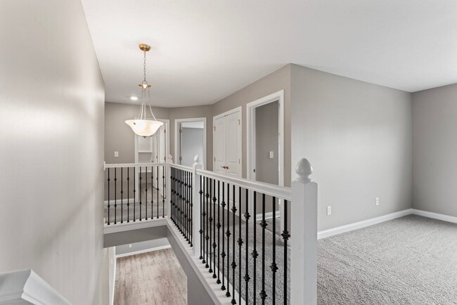 Building Photo - Fenced Yard, Zionsville Schools, Pet Friendly