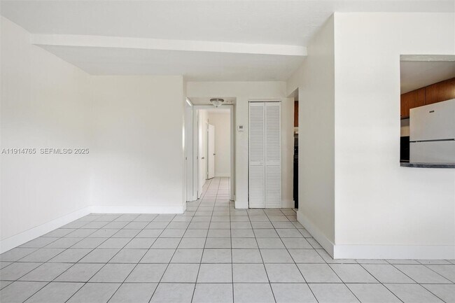 Building Photo - 2405 NW 135th St