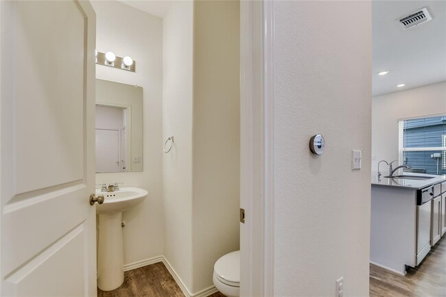 Building Photo - 15205 Spruce Frost Cv