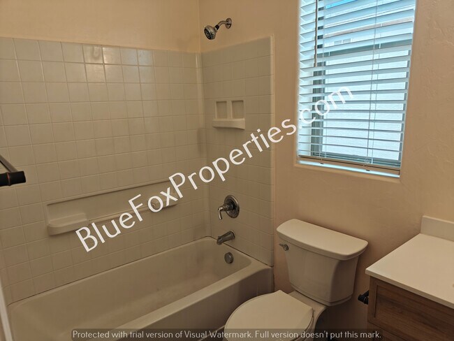 Building Photo - 6621 S De Concini Dr