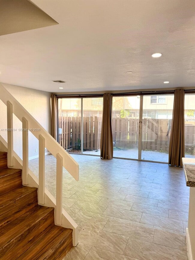 Building Photo - 833 NW 81st Terrace