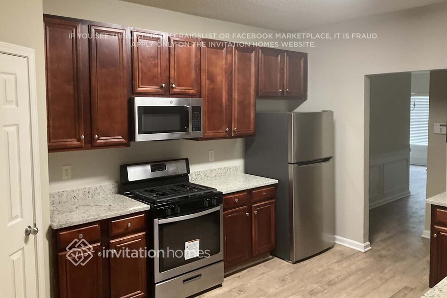 Building Photo - 7110 Cavender Dr SW