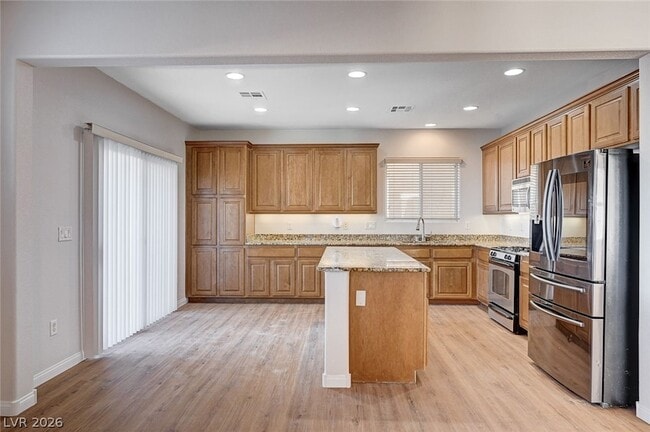 Building Photo - 8186 Lone Boulder St