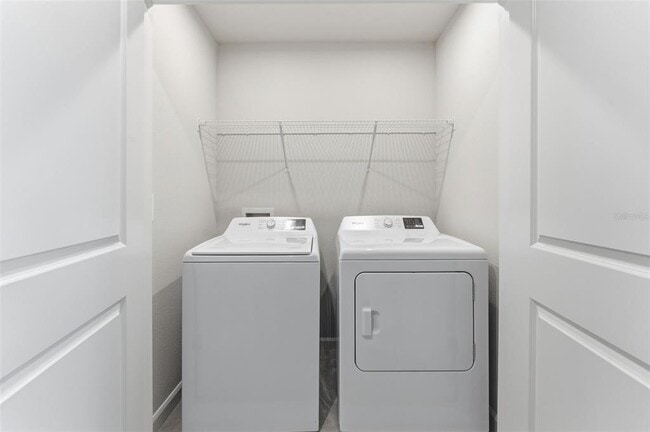 Building Photo - 3264 Timber Xing Ave