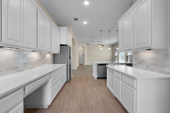 Building Photo - 4-Bedroom Home in Rancho Sienna for Rent