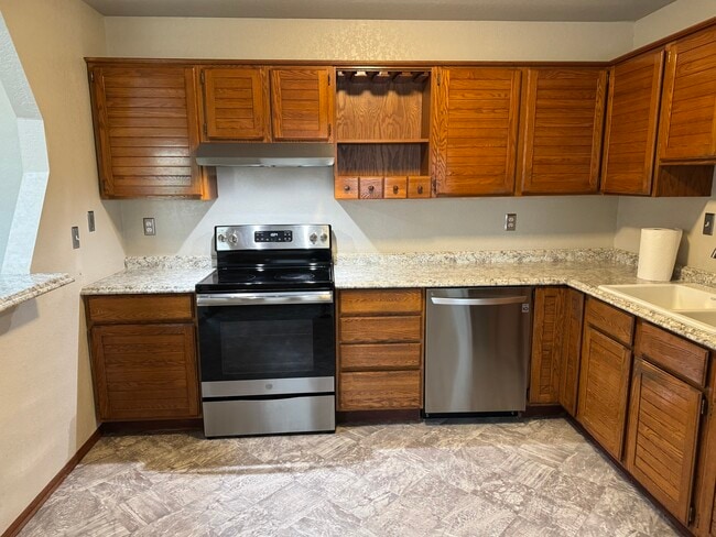 Building Photo - 20005 1st Ave S