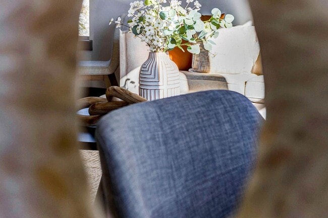 Building Photo - 4805 Paula St