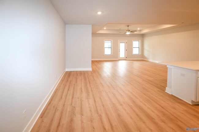 Building Photo - 12617 Whitcomb Cir