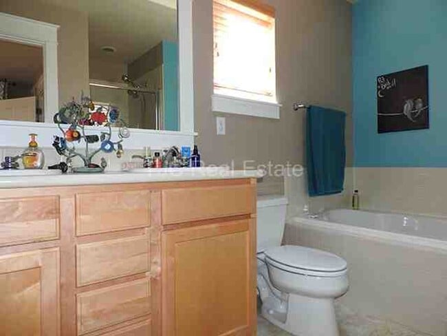 Building Photo - Stapleton Home For Rent