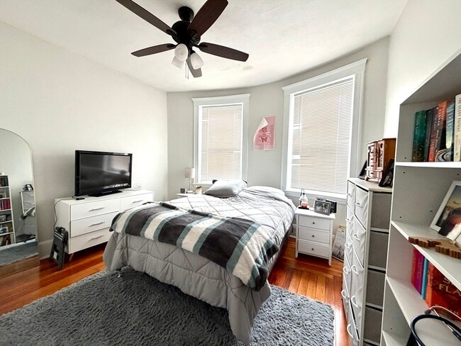 Building Photo - 94 Florida St