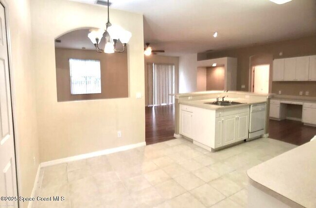 Building Photo - 3660 Hickory Park Dr