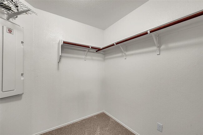 Building Photo - 119 Esparza Dr