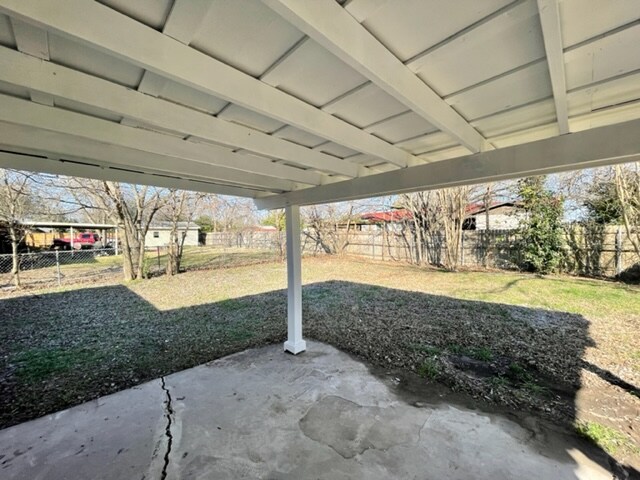 Building Photo - 913 Susan St