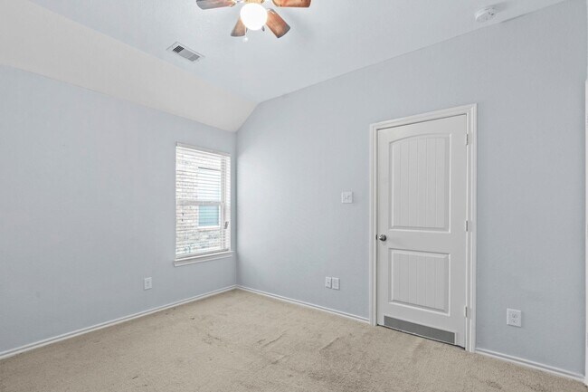 Building Photo - 4318 Plumeria Ave