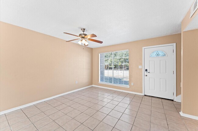 Building Photo - 1530 Eagle Lake Rd
