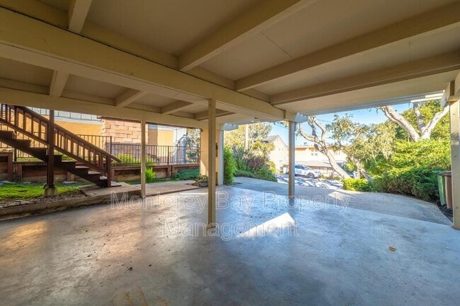 Building Photo - 635 Grace St