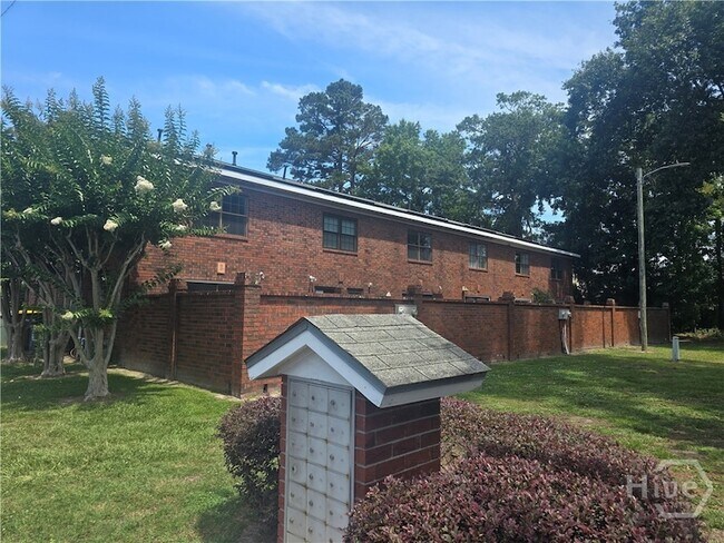 Building Photo - 232 Stephenson Ave