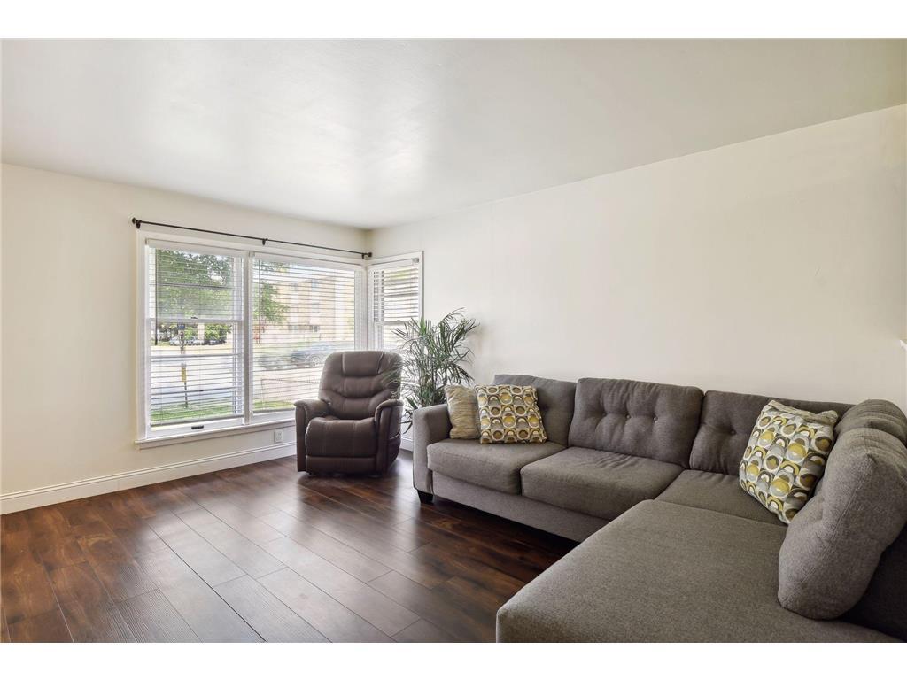 Building Photo - 6239 Xerxes Ave S