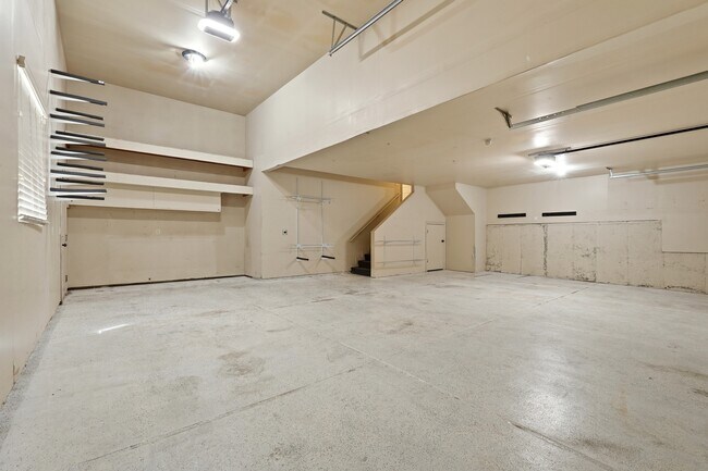Building Photo - 3087 N 1075 W