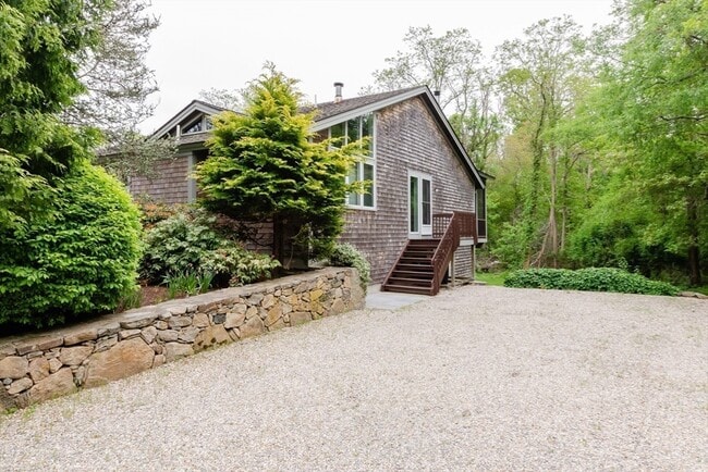 Building Photo - 3 Nonquitt Ave