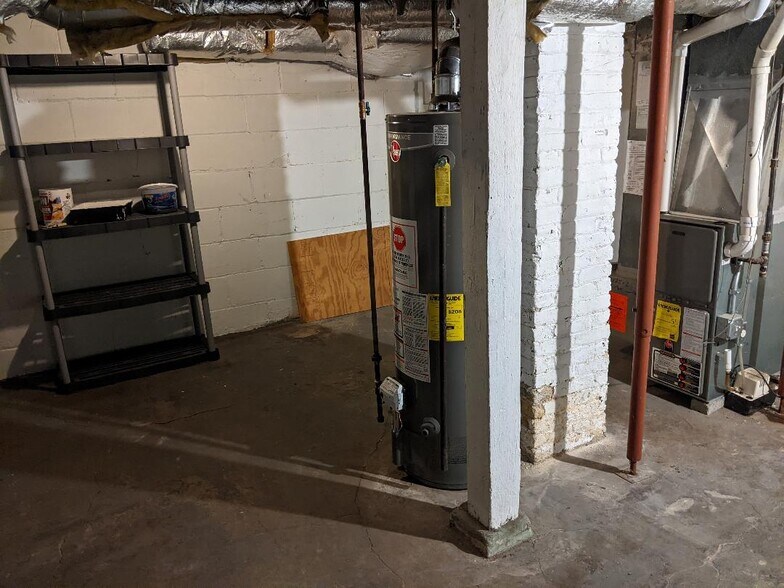 Energy Rated Furnace & Water Heater - 3726 W Dorothy Pl